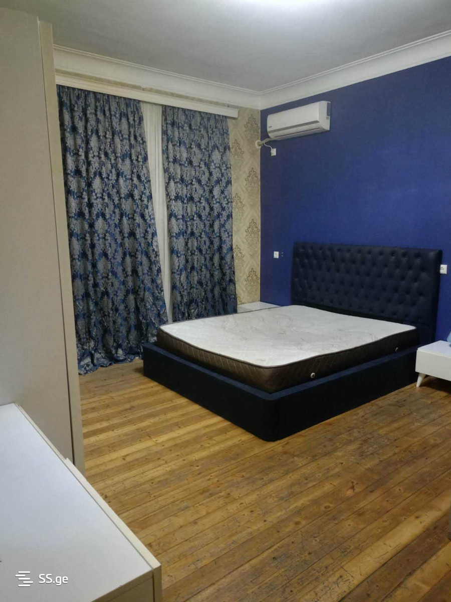 Friendship St. - 1 rooms