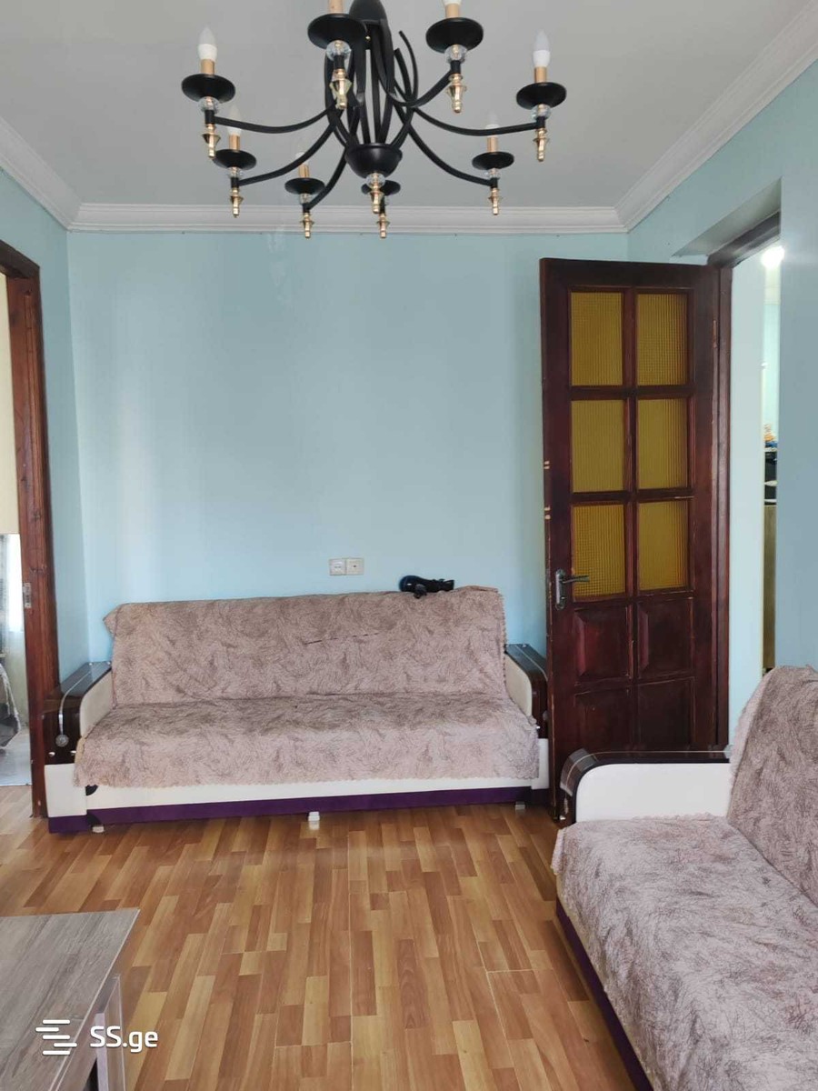Sh. Inasaridze St. 24 - 3 rooms