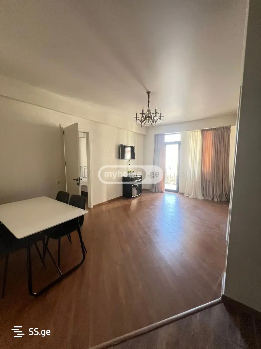 Mirian Mephe st. 93 - 4 rooms