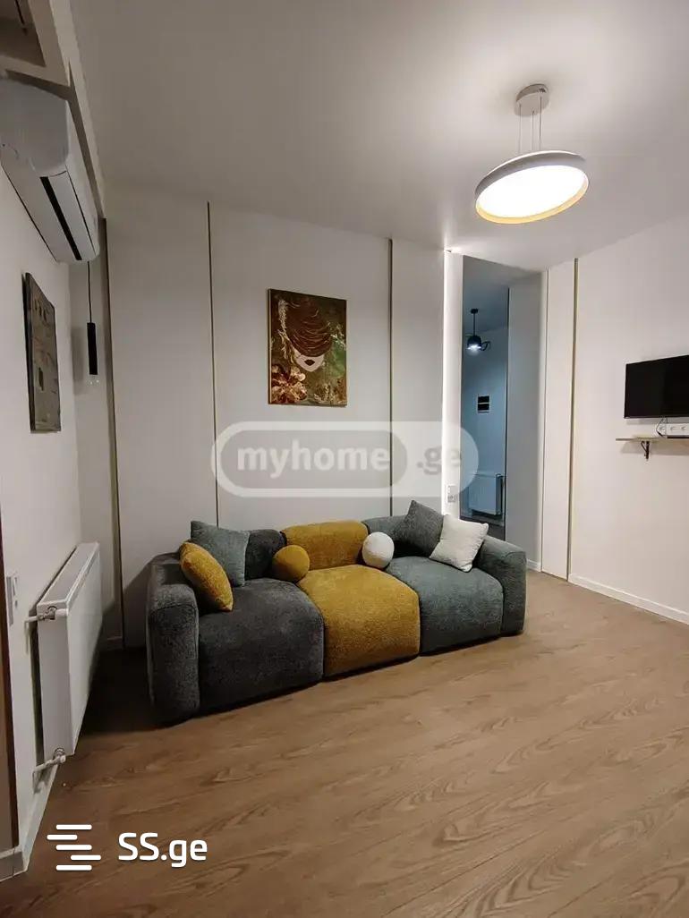 chkondideli st. 34 - 3 rooms