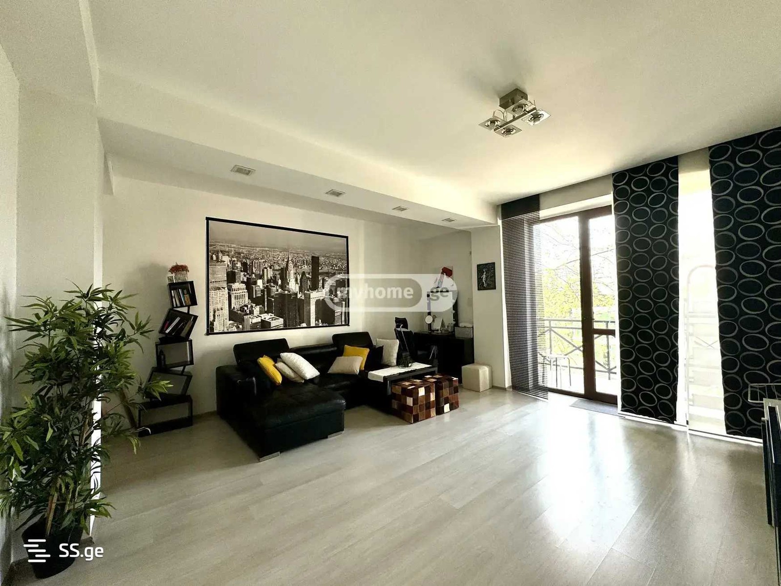Ts. Dadiani st. (nadzaladevi) - 3 rooms