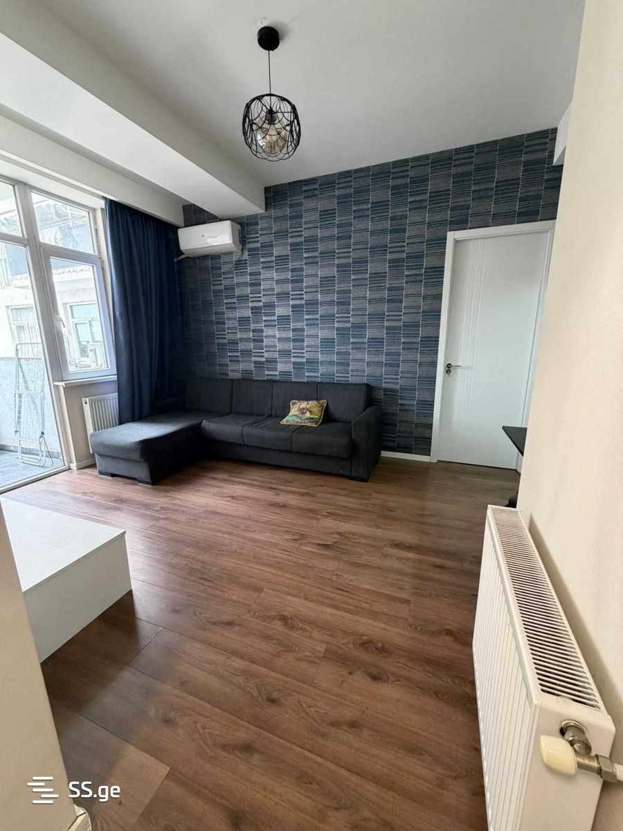 a.wereTlis avenue - 2 rooms