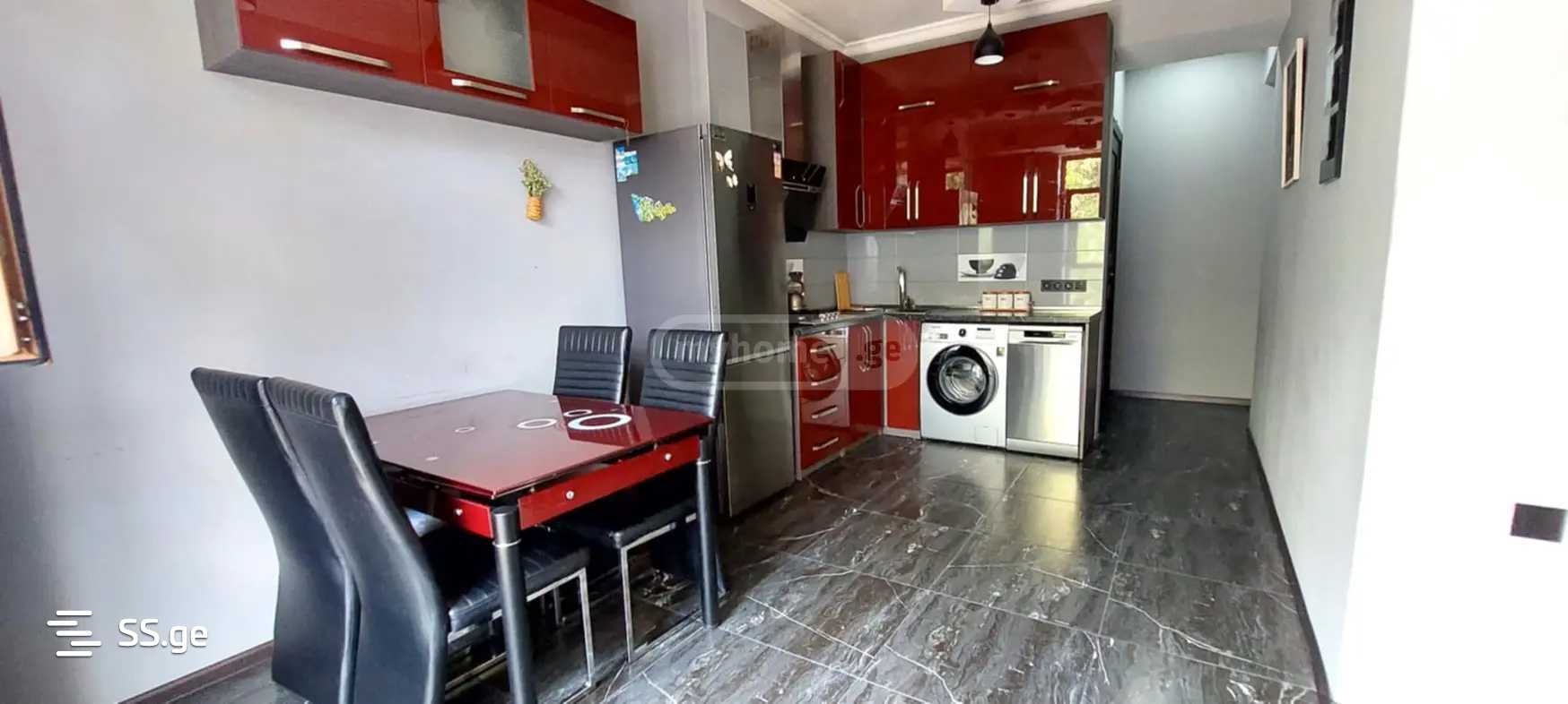 ketevan tsamebuli avenue (avlabari) - 4 rooms