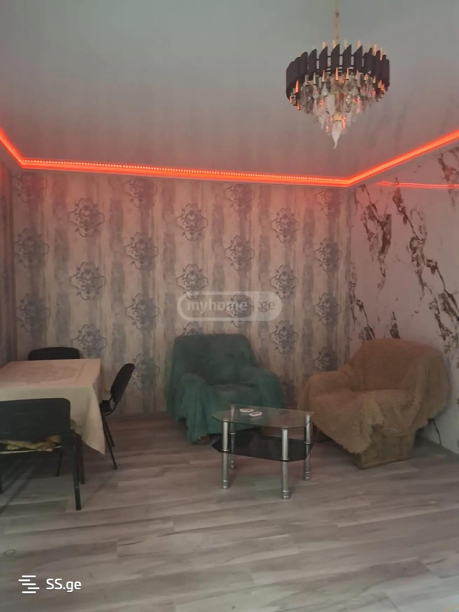 Archil Mephe st. 17 - 3 rooms