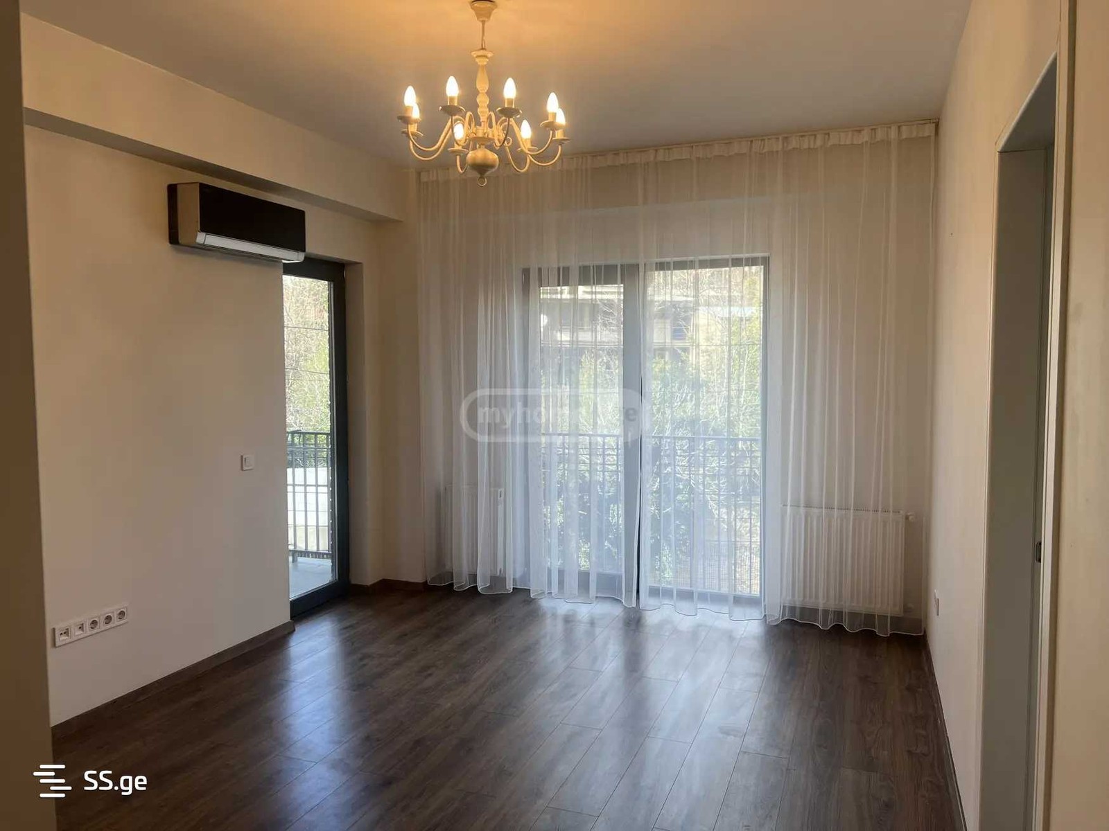 nucubidze st. 82 - 3 rooms