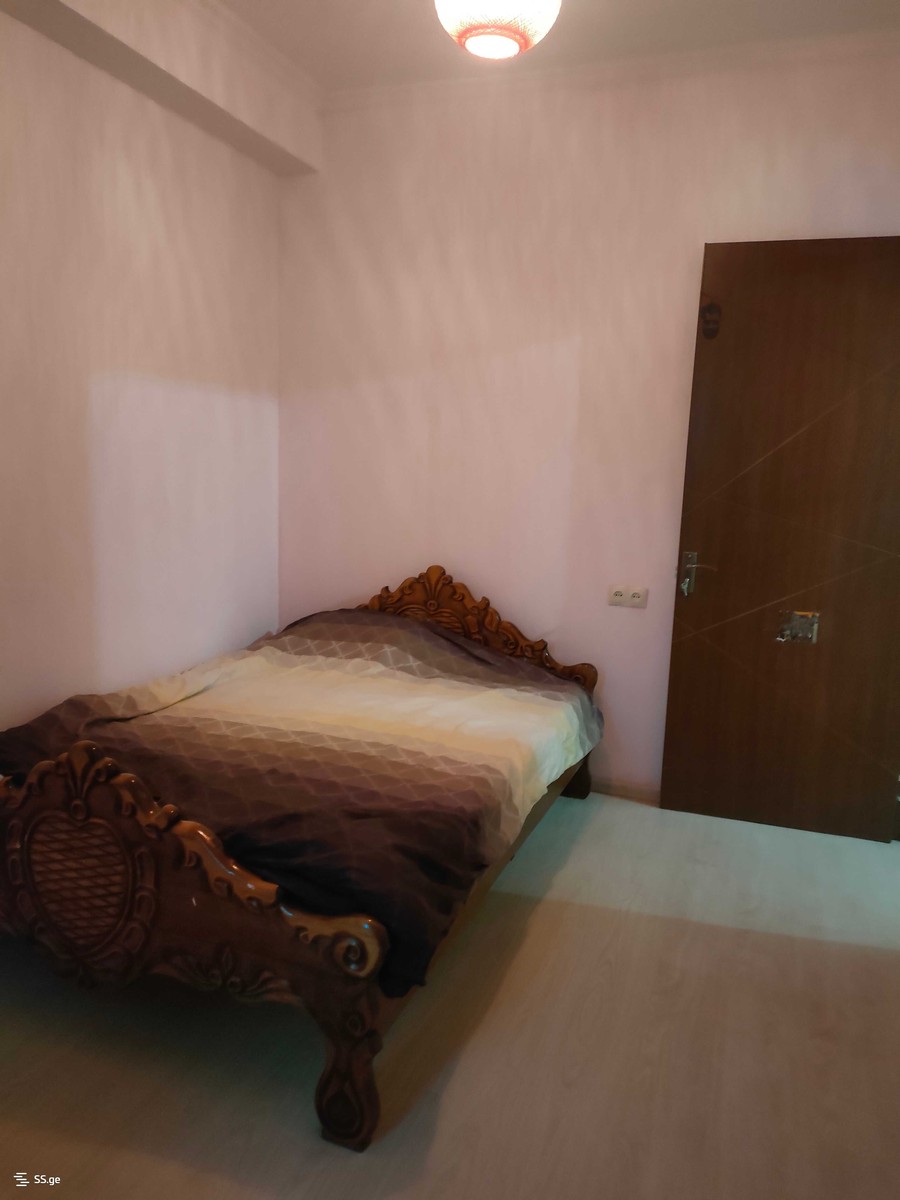 Archil Mephe st. 10 - 2 rooms