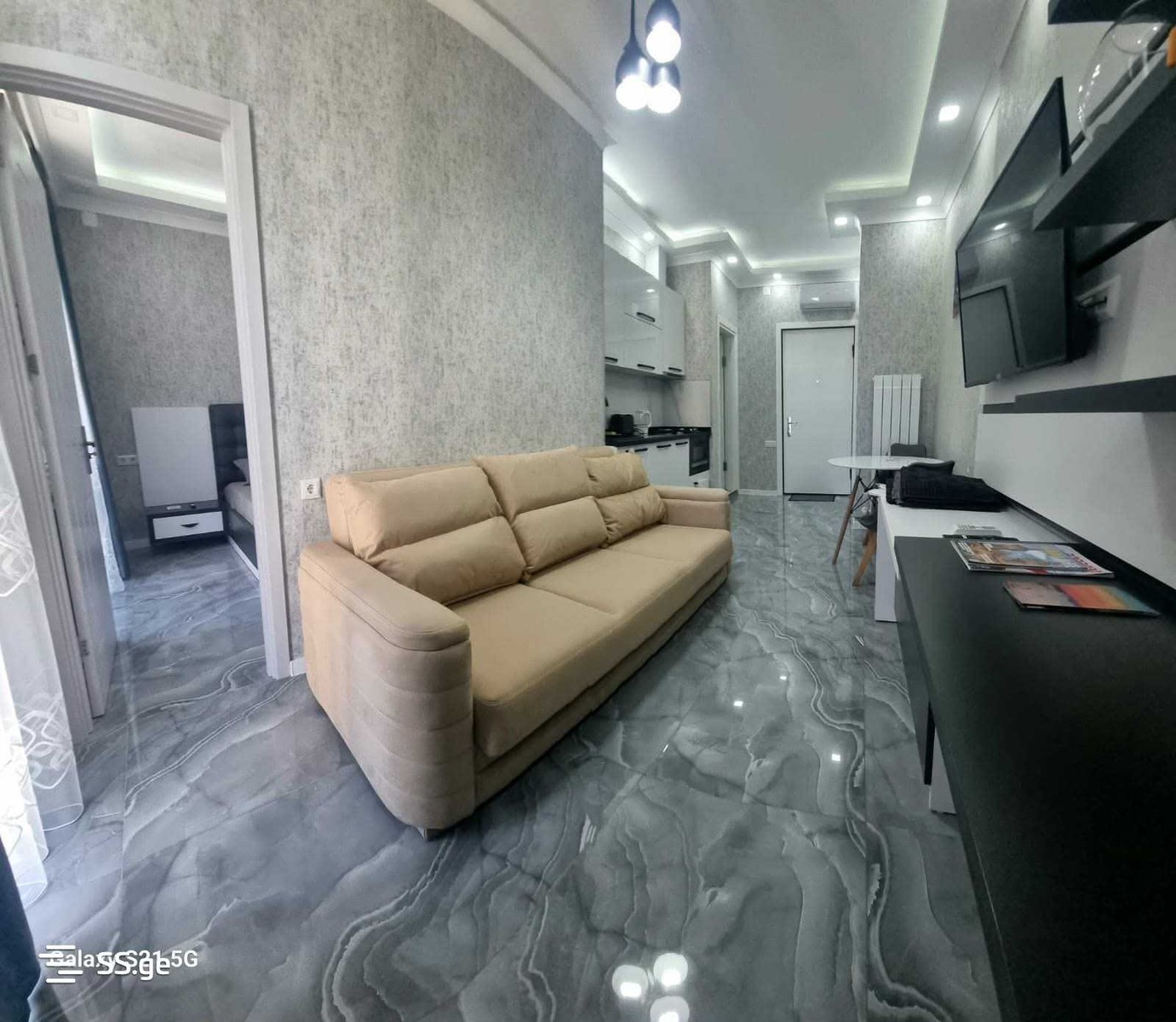 Khimshiashvili st. 65 - 2 rooms