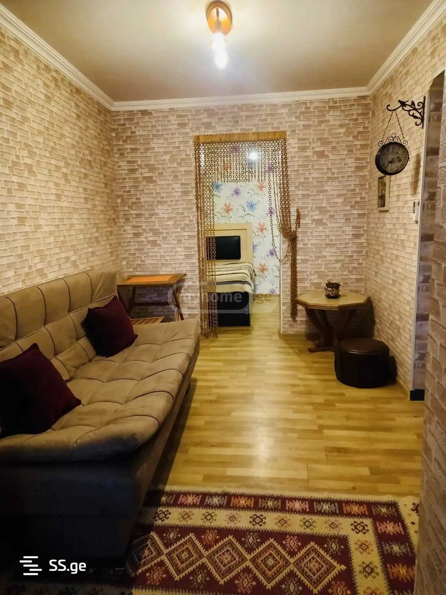 E.Porakishvili-Sarajishvili st. - 2 rooms