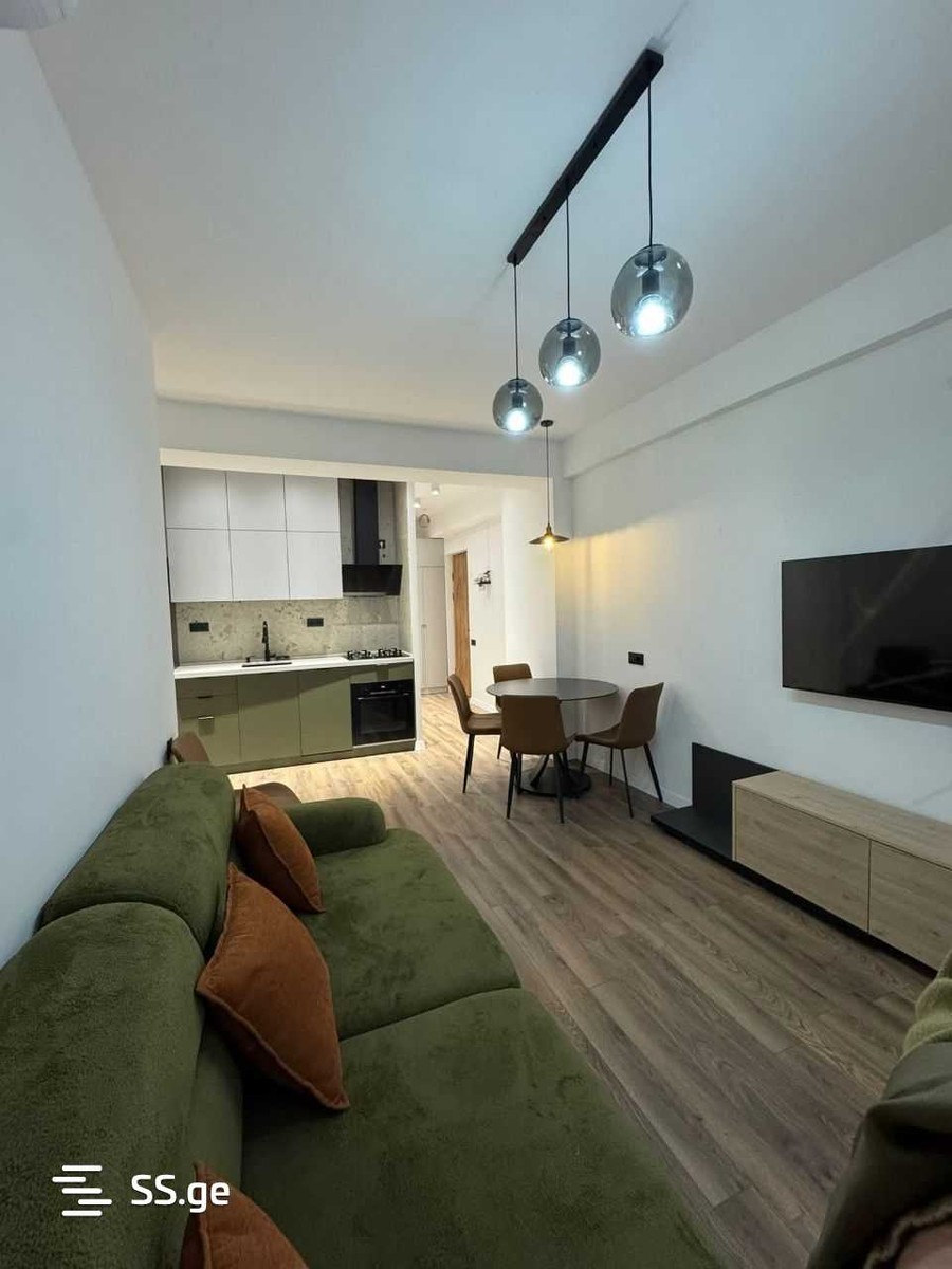 parnavaz mepe avenue 26 - 3 rooms