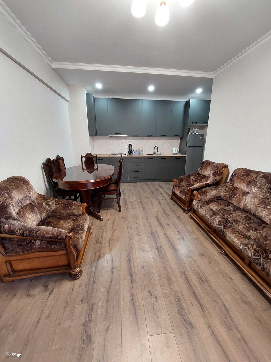 moskovi ave 13 - 3 rooms