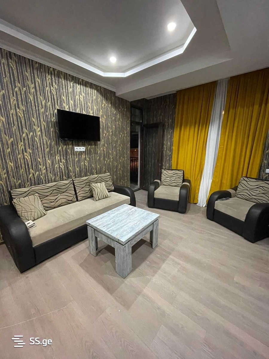 chkondideli st. 36 - 3 rooms