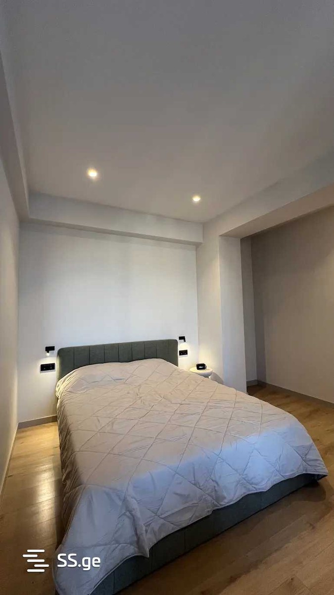 Esma Oniani st. - 1 rooms