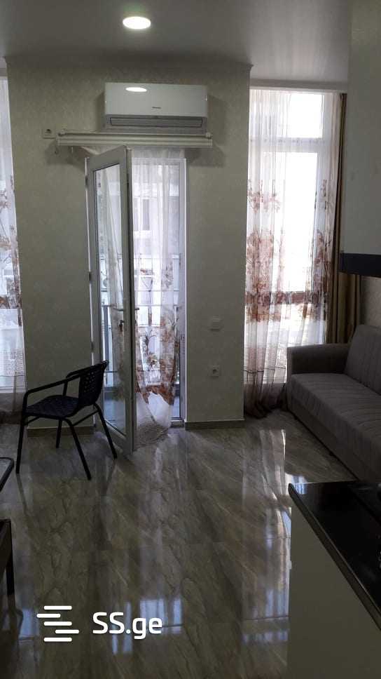 Chavchavadze st. 93 - 1 rooms