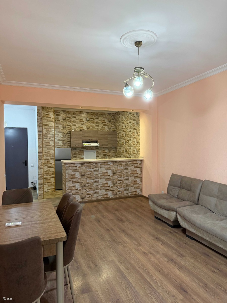 Marseli st. 115 - 2 rooms