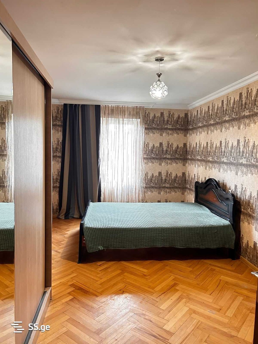 Kakheti Highway (Isani) 36ბ - 3 rooms