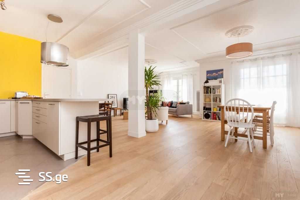 agmashenebeli ave - 3 rooms