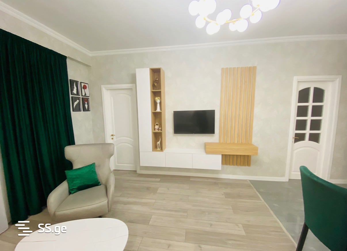 a.wereTlis avenue ბაქრაძის6 - 3 rooms