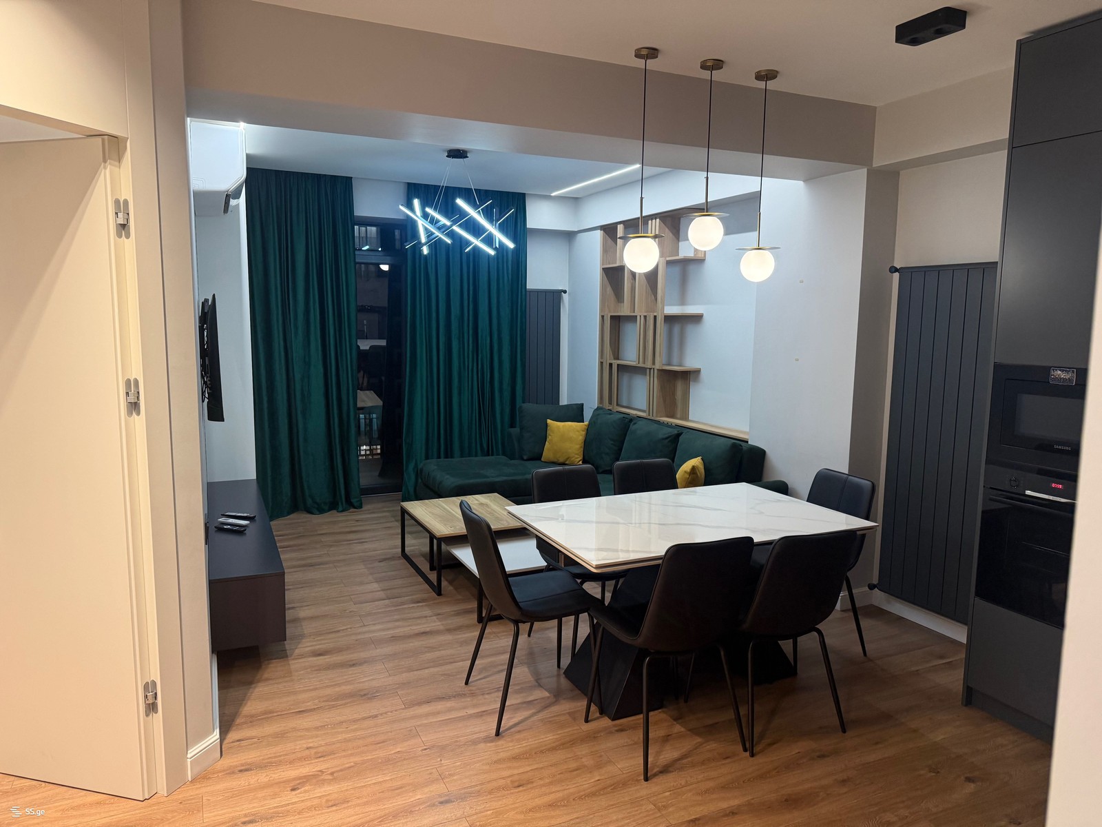 parnavaz mepe avenue 26 - 4 rooms