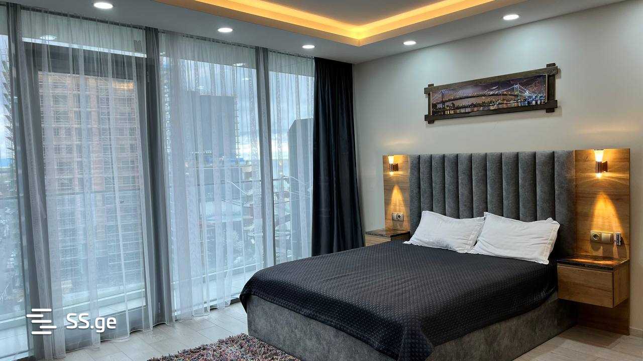 Lech and Maria Kaczynski street 8а - 1 rooms