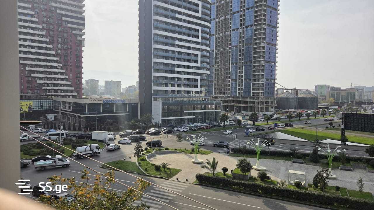 Bagrationi str. 196 - 4 rooms