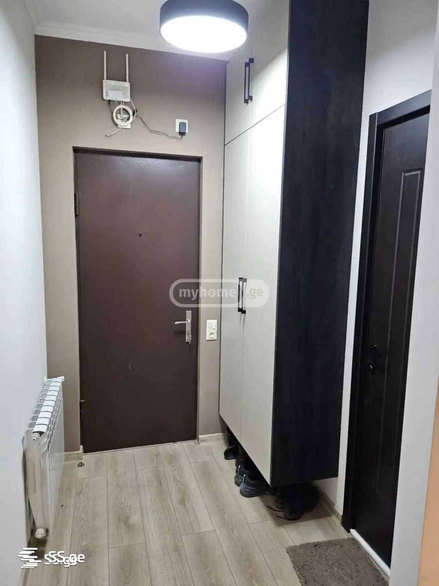 Beri Gabriel Salosi Ave. 12 - 1 rooms