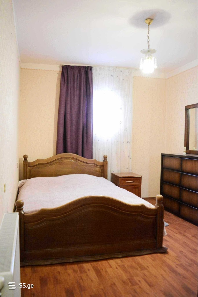 Mirian Mephe st. - 3 rooms