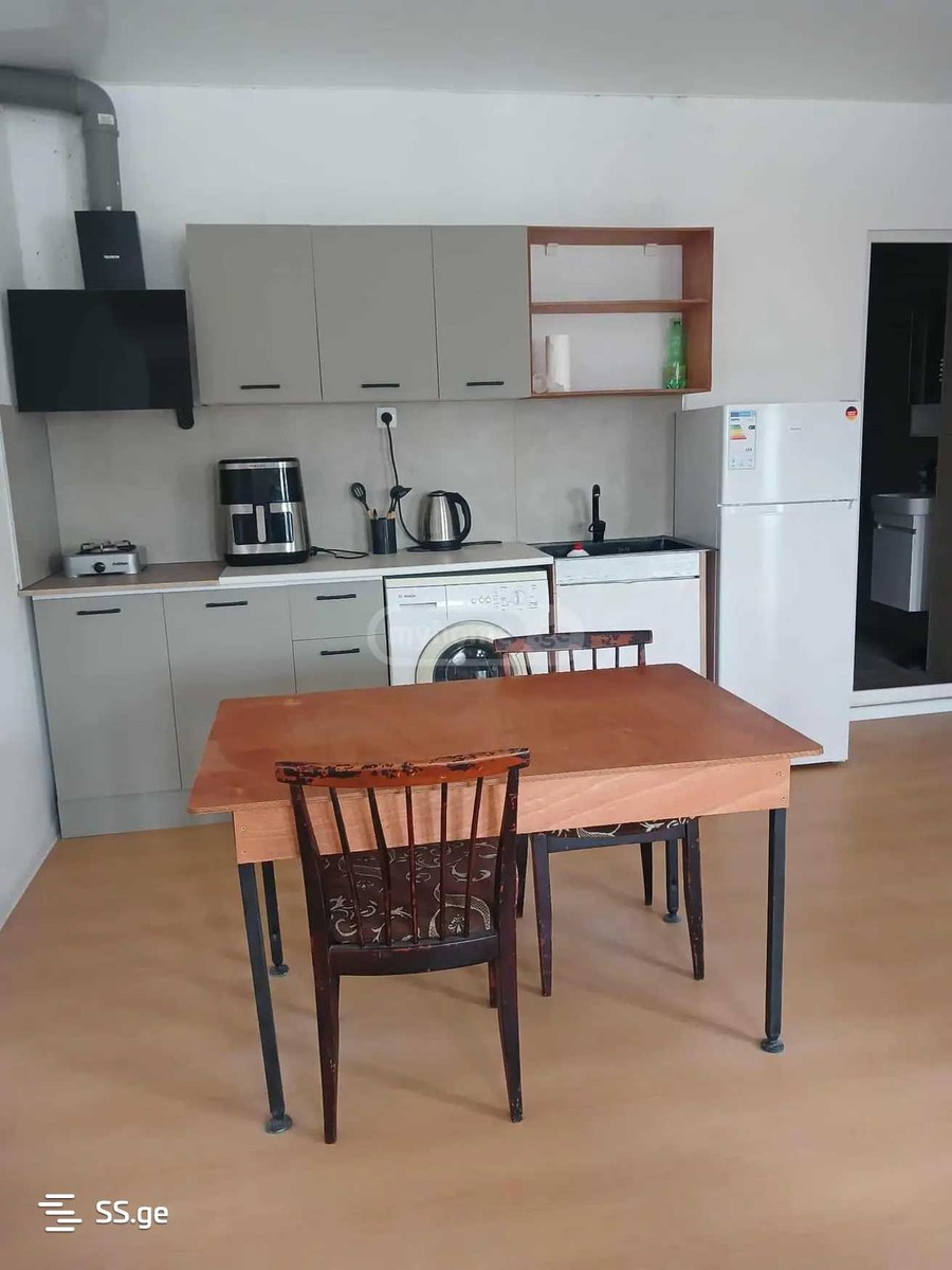 Gobronidze st. - 3 rooms