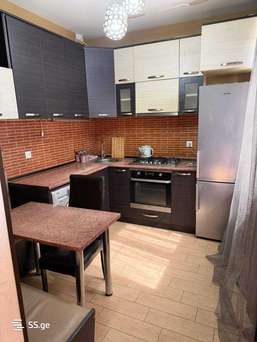 14th micro-district - 3 rooms