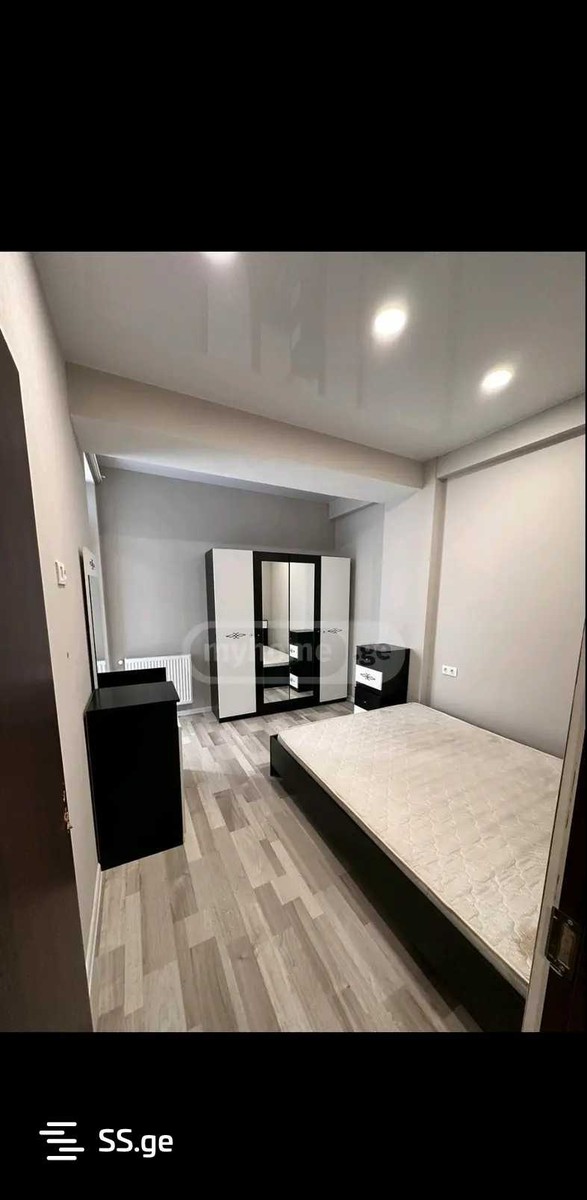 sairme st. - 2 rooms