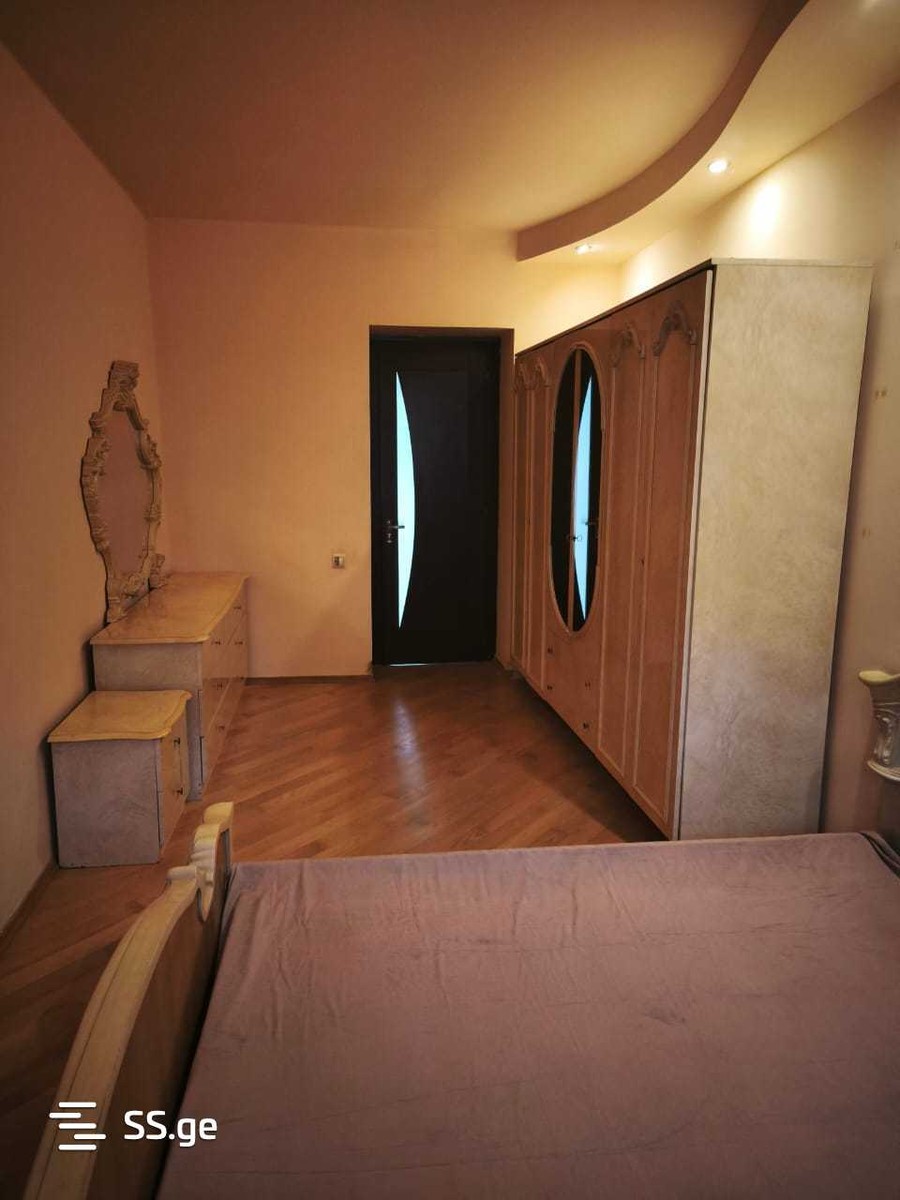 Fanjikidze st. 10 - 2 rooms