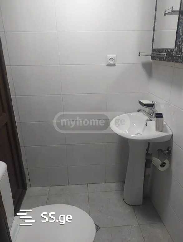 delisi st. 6 - 2 rooms