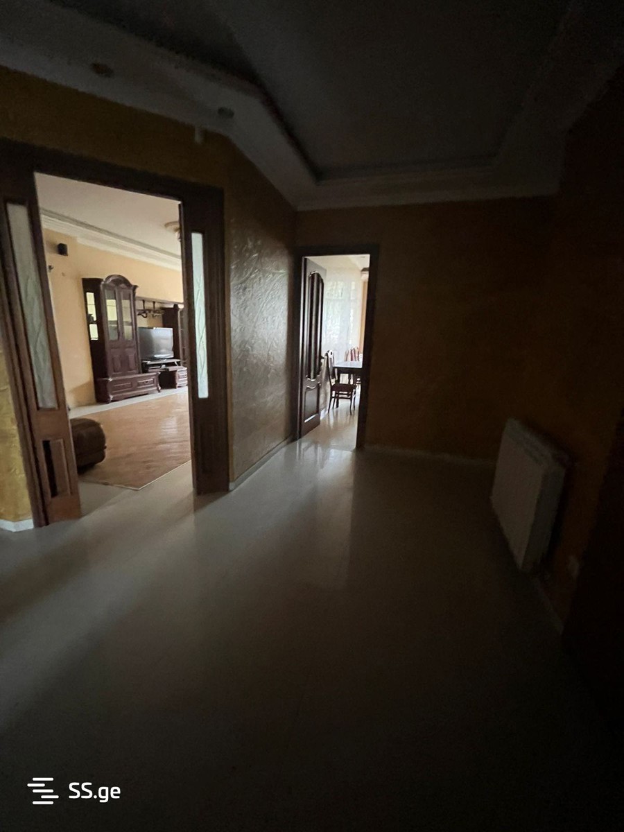 pekini st. - 3 rooms