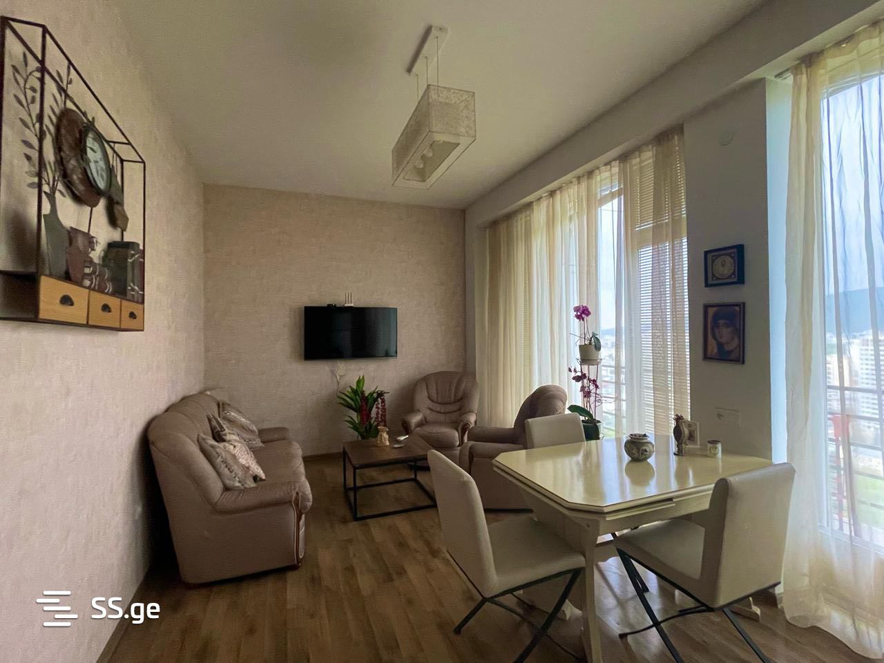 E. Amashukeli st. 16 - 2 rooms