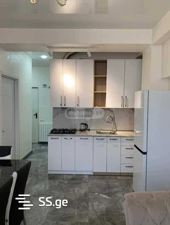 Sukhishvili st. 1 - 3 rooms