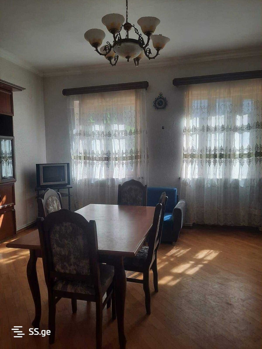 Beri Gabriel Salosi Ave. 54 - 4 rooms