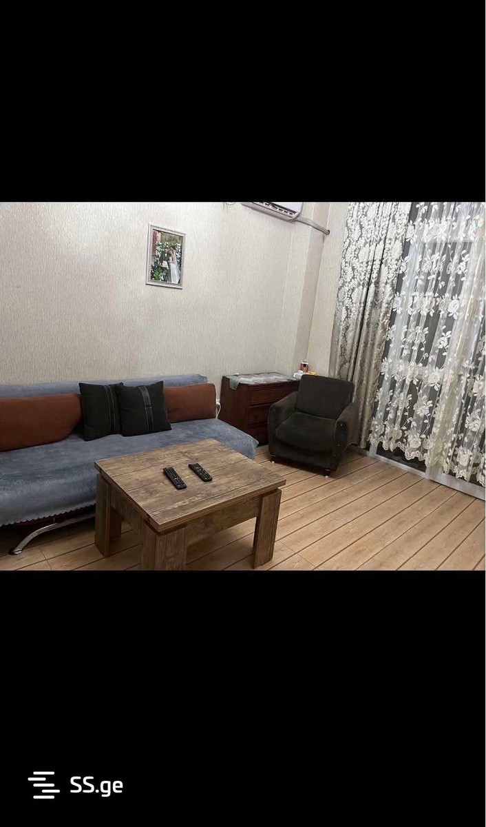 A.Kazbegi st. 15 - 2 rooms