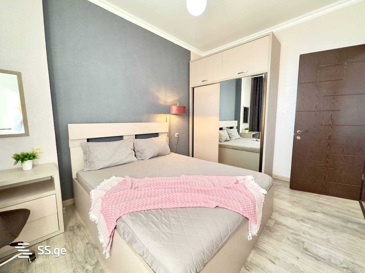 Chavchavadze st. 76 - 2 rooms