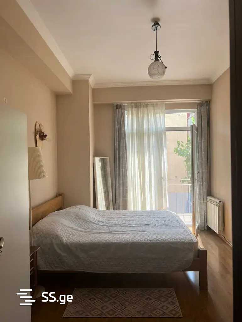 nucubidze III plato - 4 rooms