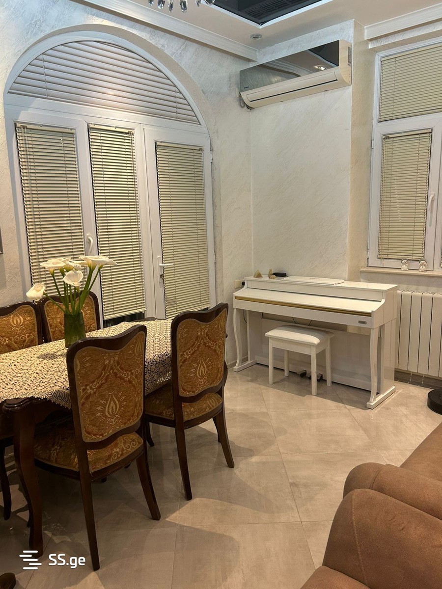 28/30 - 3 rooms
