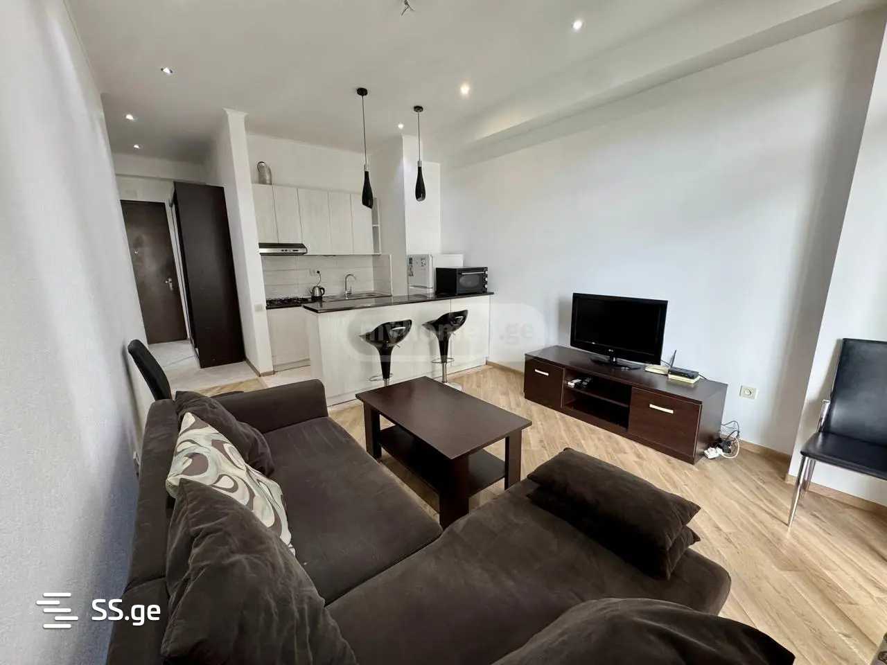 sairme st. 55 - 2 rooms