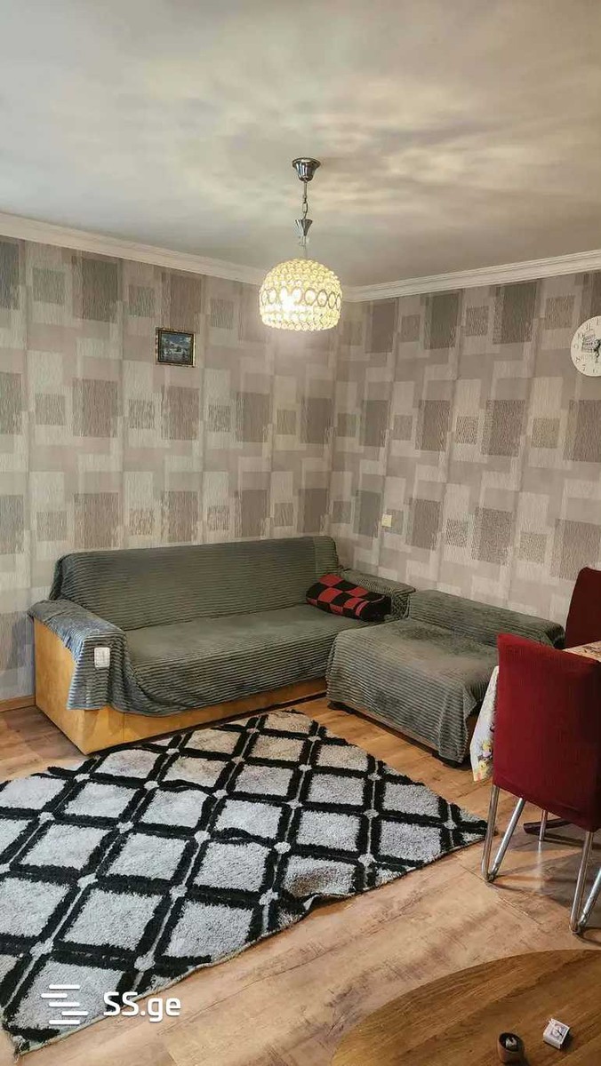 sachilao st. 8 - 2 rooms