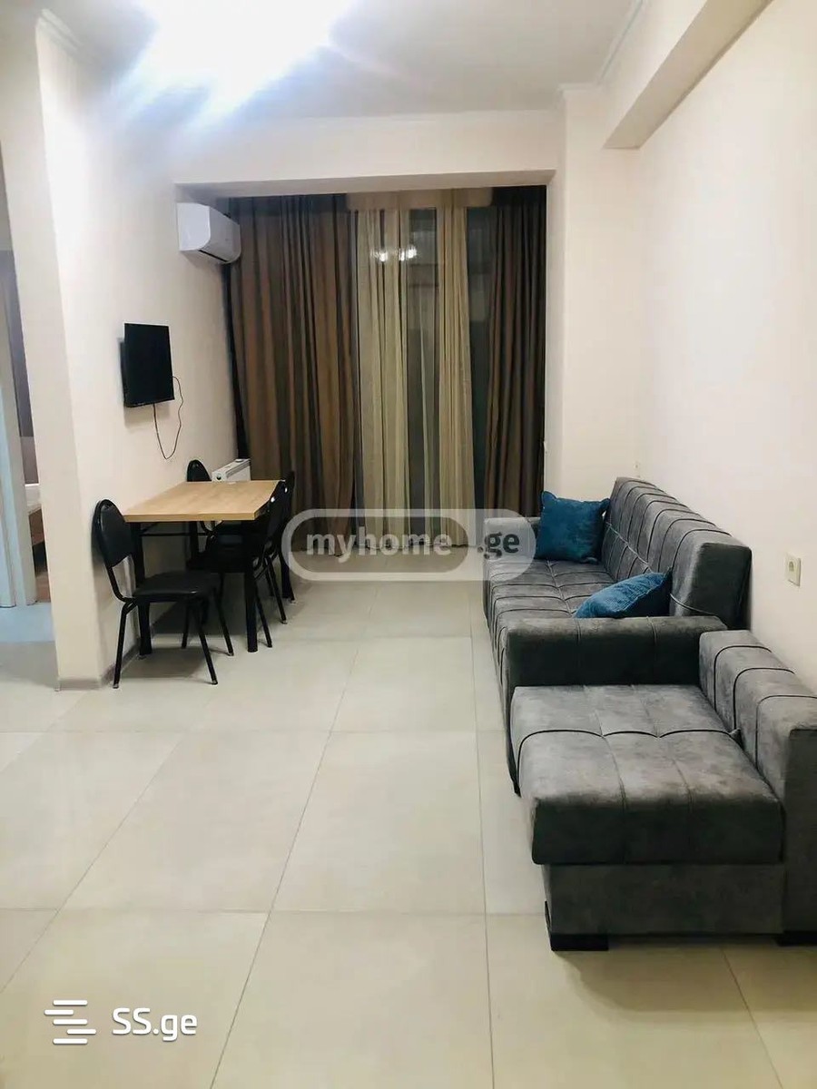 III Microdistrict - Gldani  . - 2 rooms