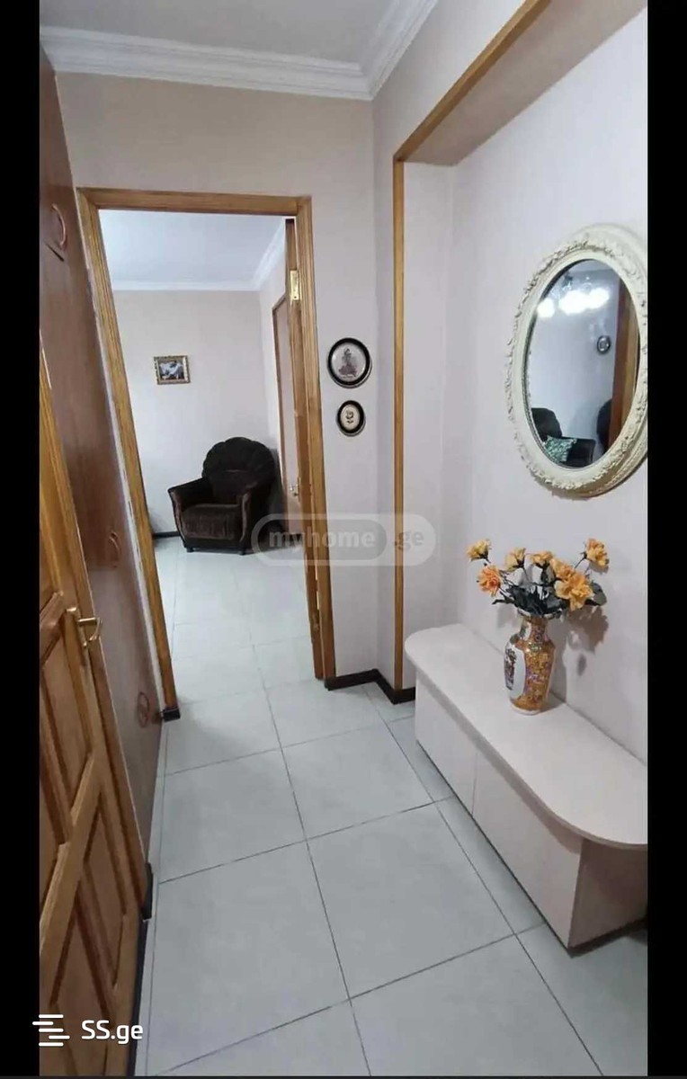 Beri Gabriel Salosi Ave. - 2 rooms