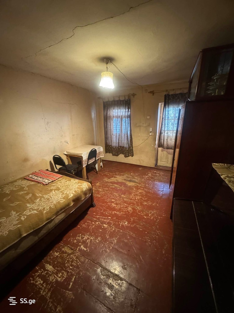 chubinashvili st. 33 - 1 rooms