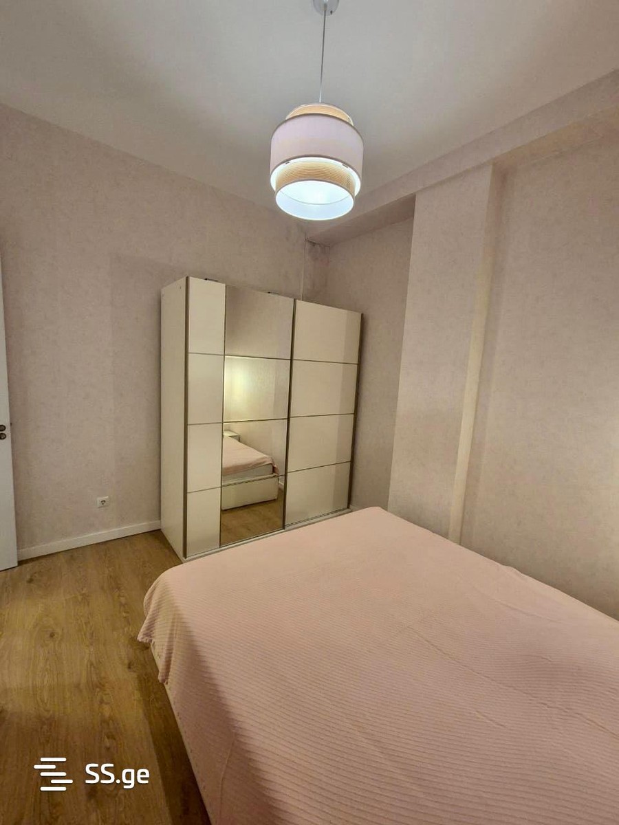 Khimshiashvili st. 1 - 3 rooms