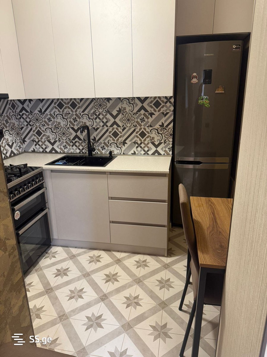 nucubidze st. 221 - 2 rooms