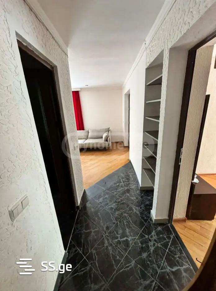 a.wereTlis avenue 69 - 4 rooms