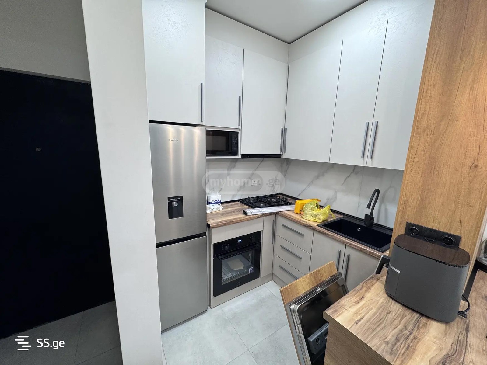 petre imeri st. 50 - 2 rooms