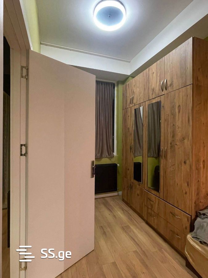 Archil Mephe st. 7ა - 2 rooms