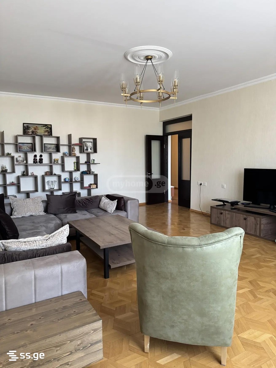Panaskerteli-Tsitsishvili st. - 5 rooms